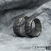 Rock BG tmavý - Kovaný nerezový snubní prsten