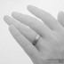 Rock BG titan - Kovan titanov snubn prsten s diamantem 2 mm, SK3692