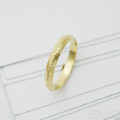 Klas gold yellow - zlatý snubní prsten - SK3969