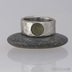 Kovaný nerezový snubní prsten - Draill světlý a kámen natural