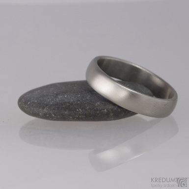 Kovaný nerezový snubní prsten - Klasik matný, profil B