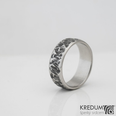 Archeos Line - Kovaný nerezový snubní prsten