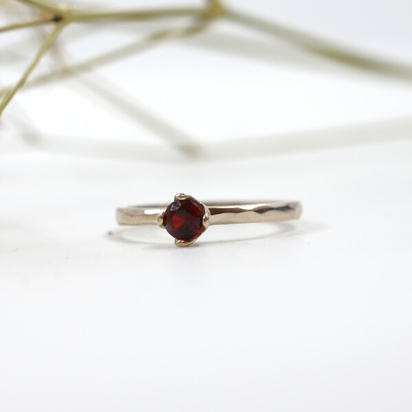 Amelie - zlat zsnubn prsten s grantem, vel.52 - CR6260