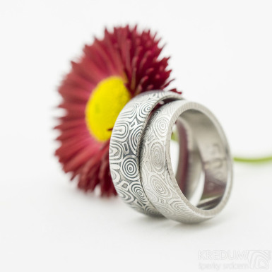 Prima damasteel - vzor kolečka - kovaný snubní prsten z nerezové oceli 