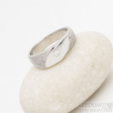 Intimity Slim a čirý diamant 2 mm, voda - Zásnubní prsten z oceli damasteel, SK2528