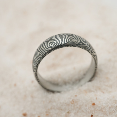 Siona damasteel - vzor kolečka - kovaný snubní prsten z nerezové oceli