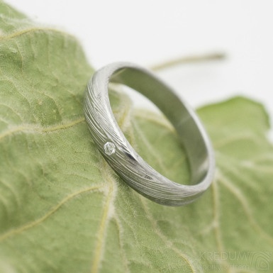 Prima damasteel a čirý diamant 1,5 mm - vzor voda - kovaný snubní prsten z nerezové oceli