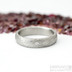 Zásnubní prsten s diamantem damasteel - Prima, vzor voda + čirý diamant 1,5 mm, velikost 49, šířka 4 mm, profil B - SK2117