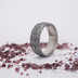 Snubní prsten damasteel - Prima, voda - velikost 65, šířka 8,5 mm, tloušťka střední, lept hrubý tmavý, profil B+CF