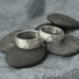Snubní prsteny damasteel - Rocksteel a diamant 2,3 mm + příplatek za vnitřní lept - vel. 55, šířka 6 mm a Rocksteel - vel. 64,5, šířka 8 mm, oba dřevo, lept světlý střední - Damasteel snubní prsteny - ET 1737