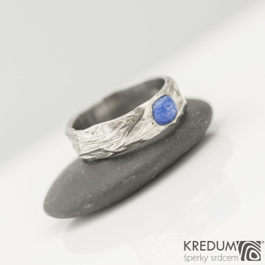 Gordik a kámen kabošon Lapis Lazuli - Motaný snubní prsten nerezový, S1721