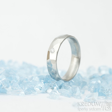 Rock a ir diamant 2 mm - leskl - kovan snubn prsten z nerezov oceli