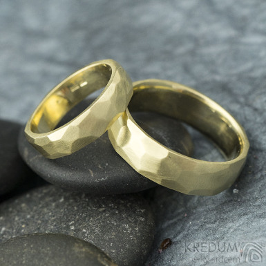 Rock Gold yellow - zlatý snubní prsten