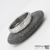 snubní prsten s diamantem chirurgická ocel ručně kovaný  vel. 54, šířka 4 mm, tloušťka slabá, profil B, matný - k0408