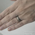 titanovy snubni prsten na ruce - Rock matný - šířka 6,5 mm