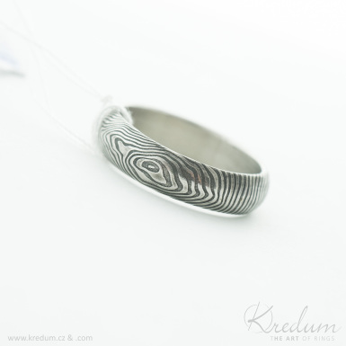 Prima čárky - Kovaný snubní prsten z nerez oceli damasteel, V4946