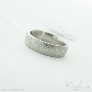 Prima čárky - Kovaný snubní prsten z nerez oceli damasteel, V4947