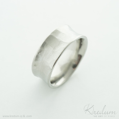 Rafael - kovaný snubní prsten z nerezové oceli - V5008