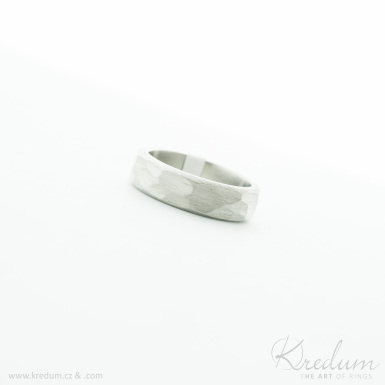 Broušený prsten hrubý mat - snubní prsten z nerezové oceli - V5105