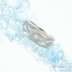 Víla vod a čirý diamant 2,3 mm - dřevo světlé, velikost 51, šířka 7 mm do dlaně 4,5 mm - Damasteel snubní prsteny
