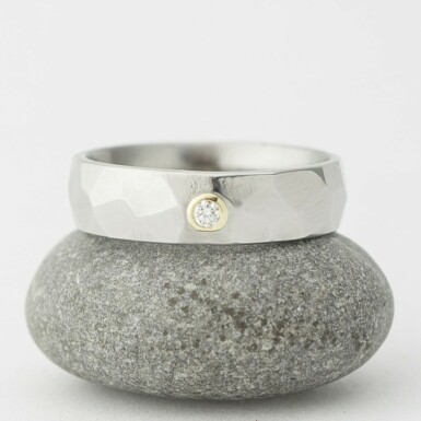 Rock lesklý a čirý diamant 2 mm do zlata - kovaný snubní prsten z nerezové oceli