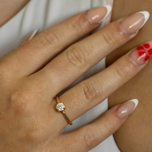 Red Kiss - zlat� z�snubn� prsten s moissanitem, vel.54 - CR5830