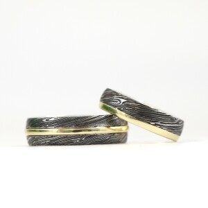 prsteny Columba yellow damasteel, struktura voda + Duori yellow, struktura voda 