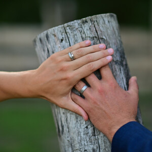 prsteny Kasiopea white voda + Prima damasteel voda 