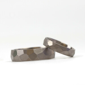 prsteny Rock titan matn�