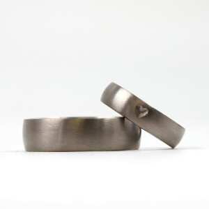 prsteny Prima titan matn� a ryt� srdce